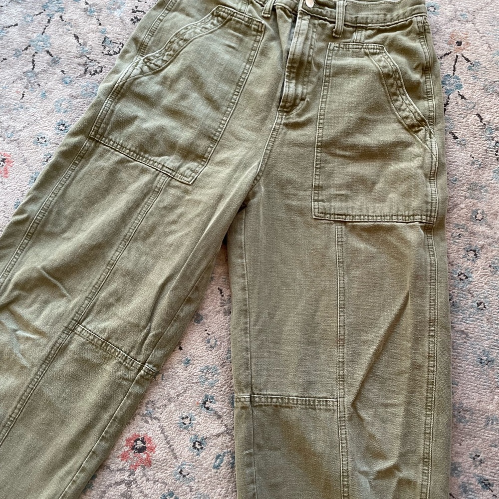 Universal Thread Olive Wide-Leg Utility Pants - Picture 5 of 5